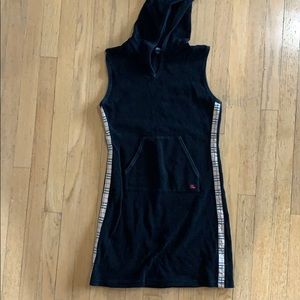 Burberry black hooded terry coverup